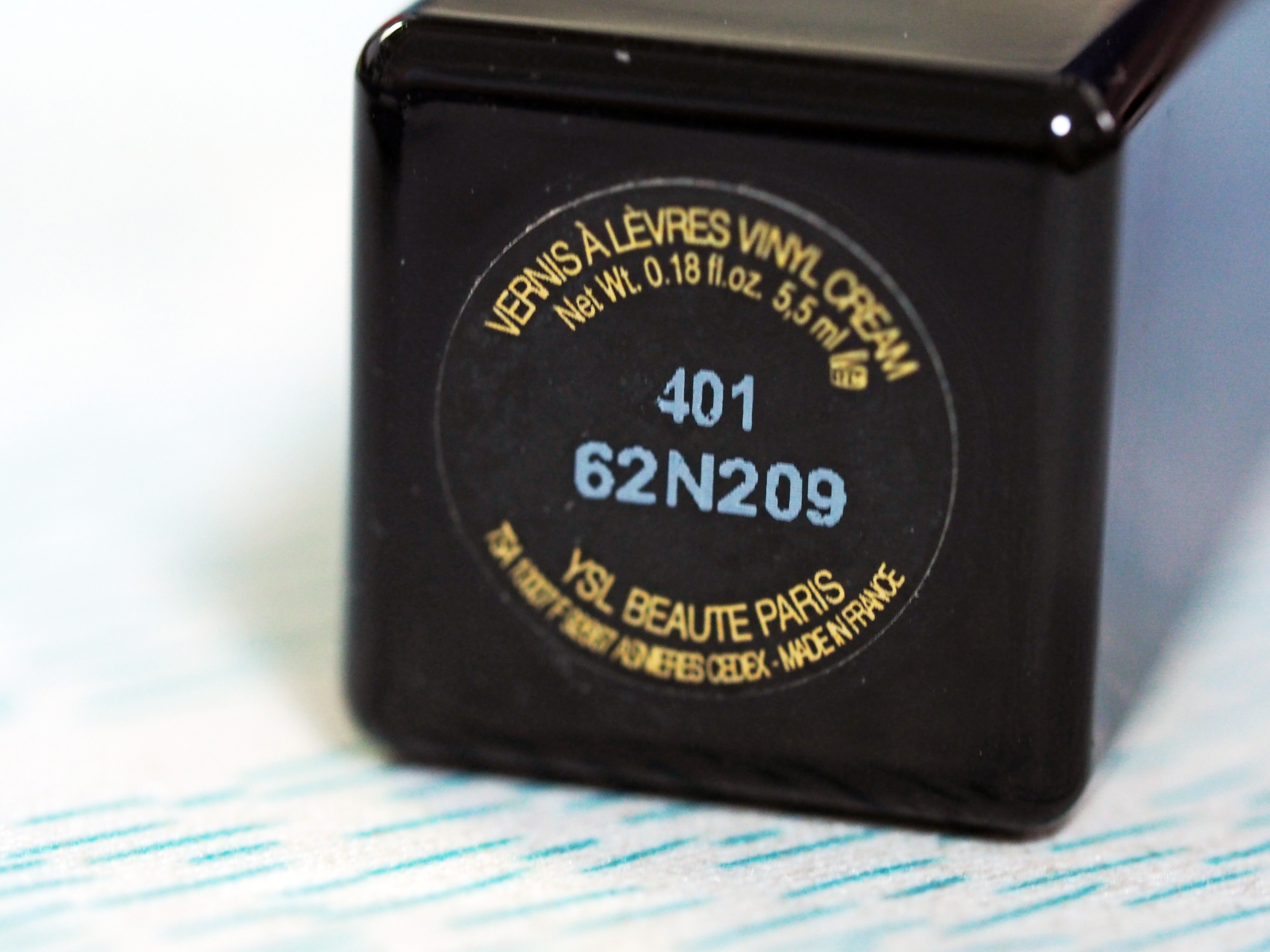 YSL Beauty Vernis A Levres Vinyl Cream