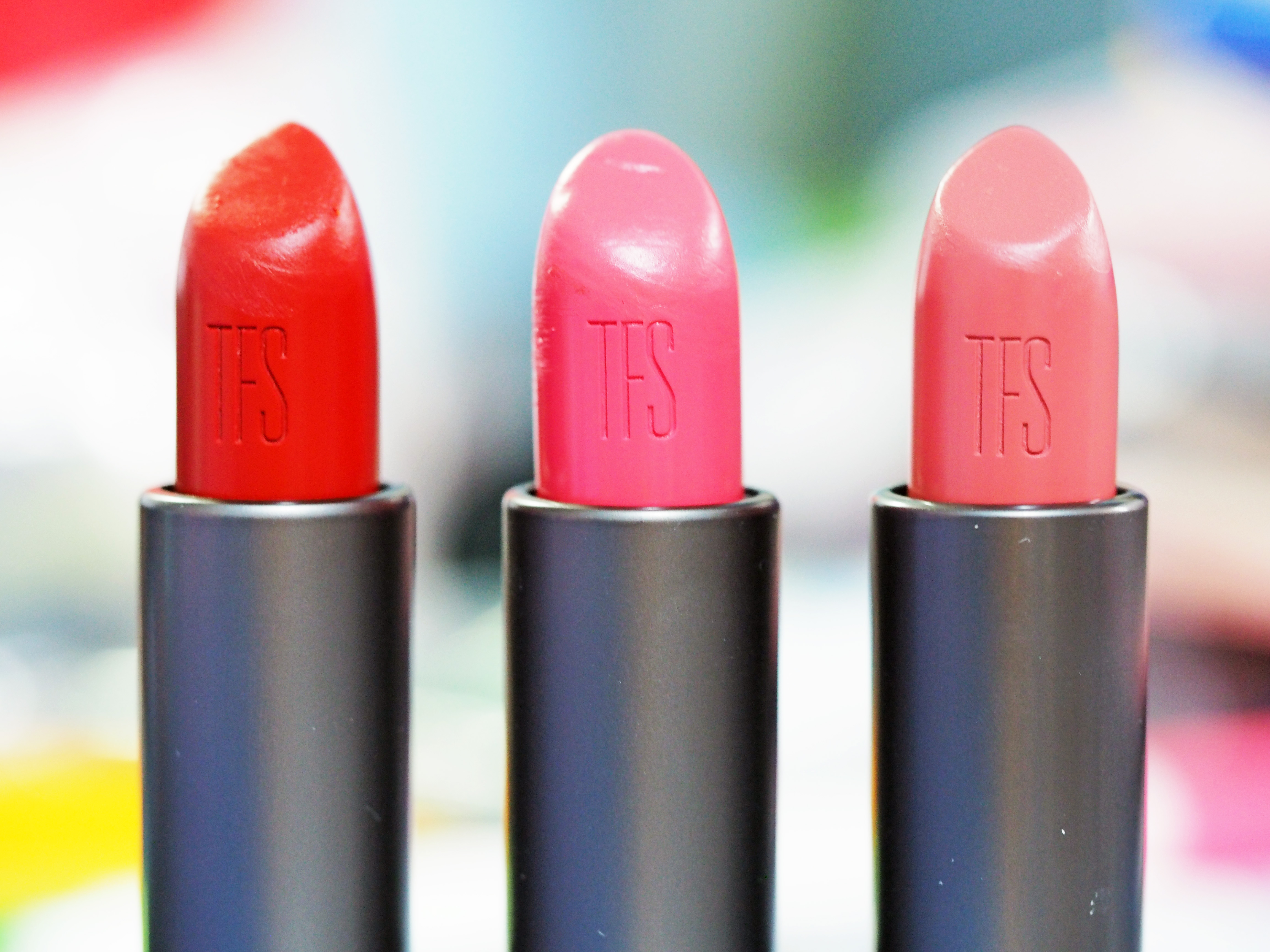 [REVIEW] THEFACESHOP Moisture Touch Lipstick