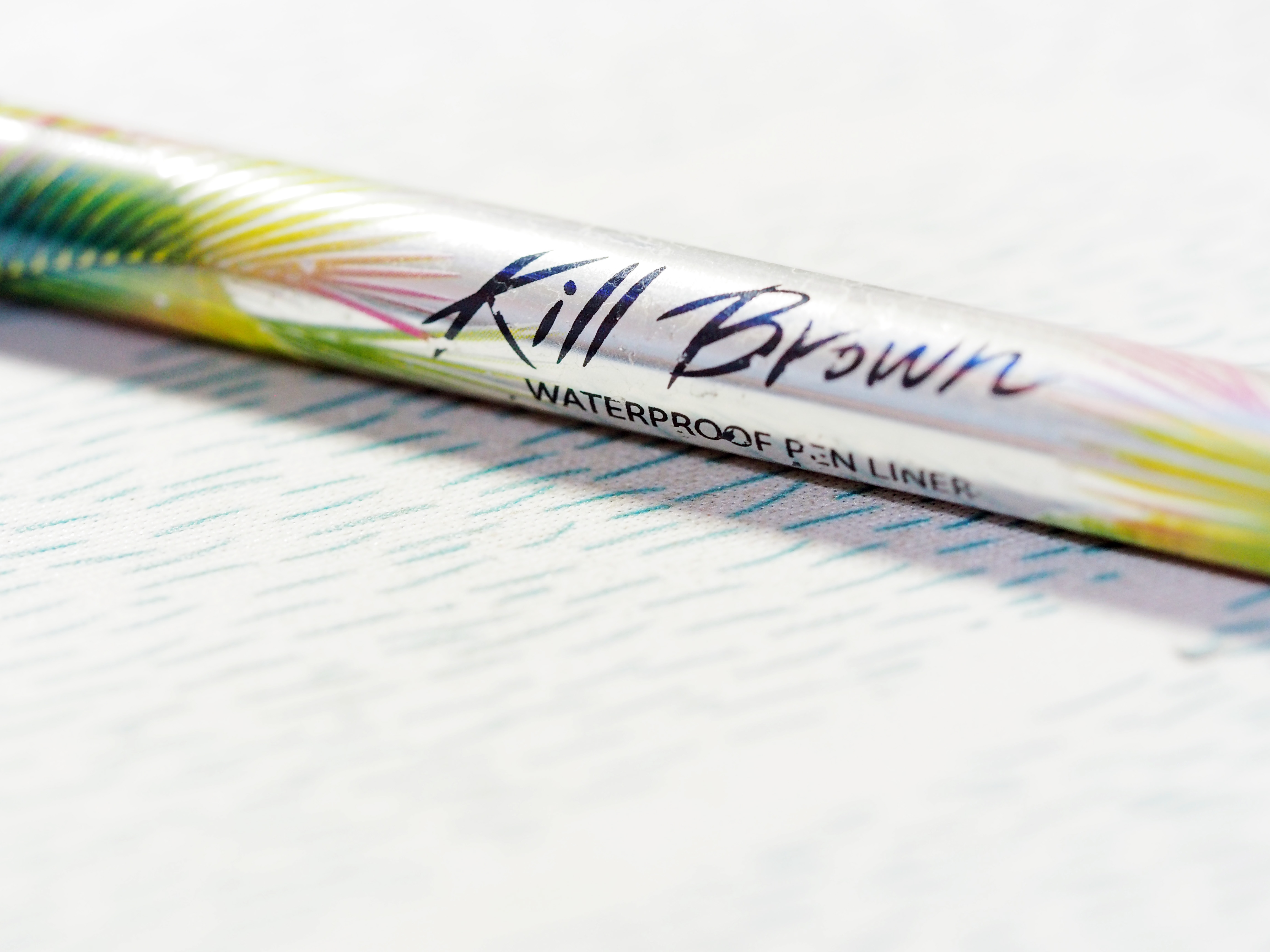 [REVIEW] CLIO Kill Brown Waterproof Pen Liner