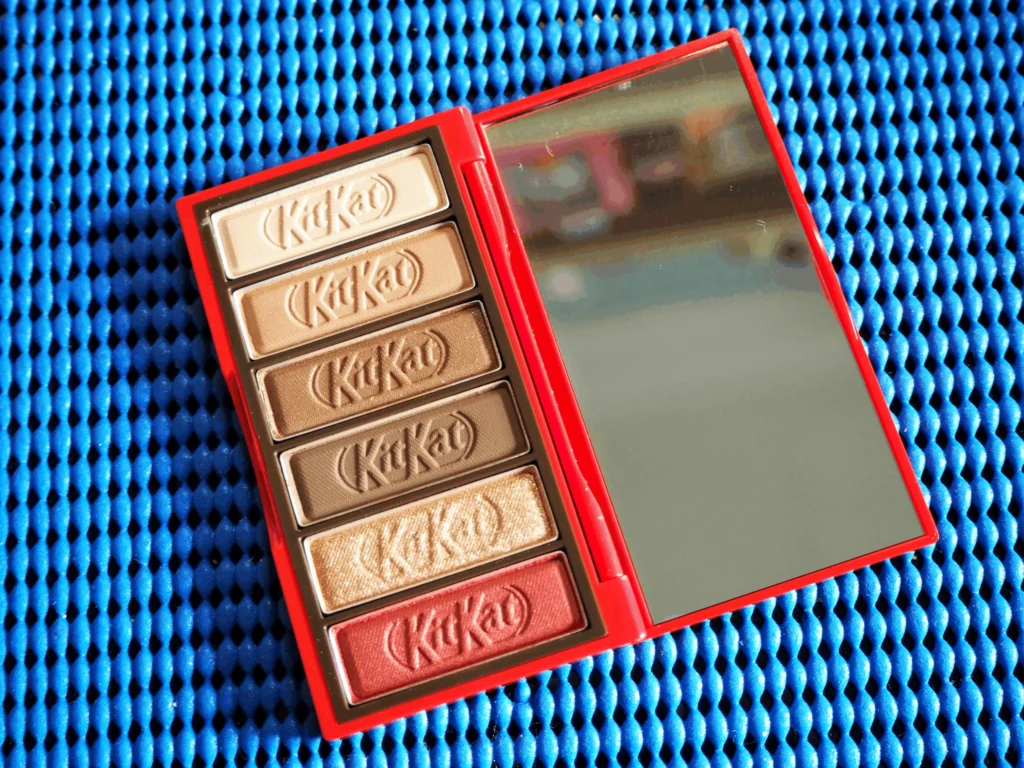 Kitkat eyeshadow pallete