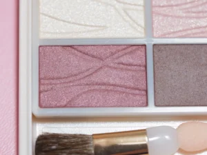 Cezanne Airy Touch Eyeshadow mauve pink review