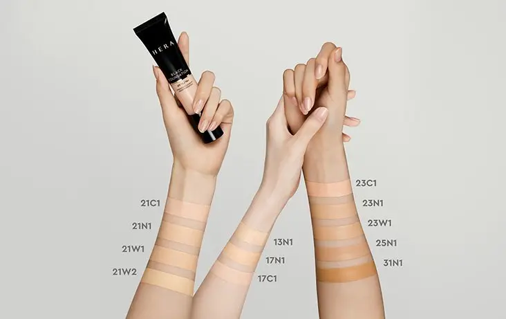 HERA black foundation review shades
