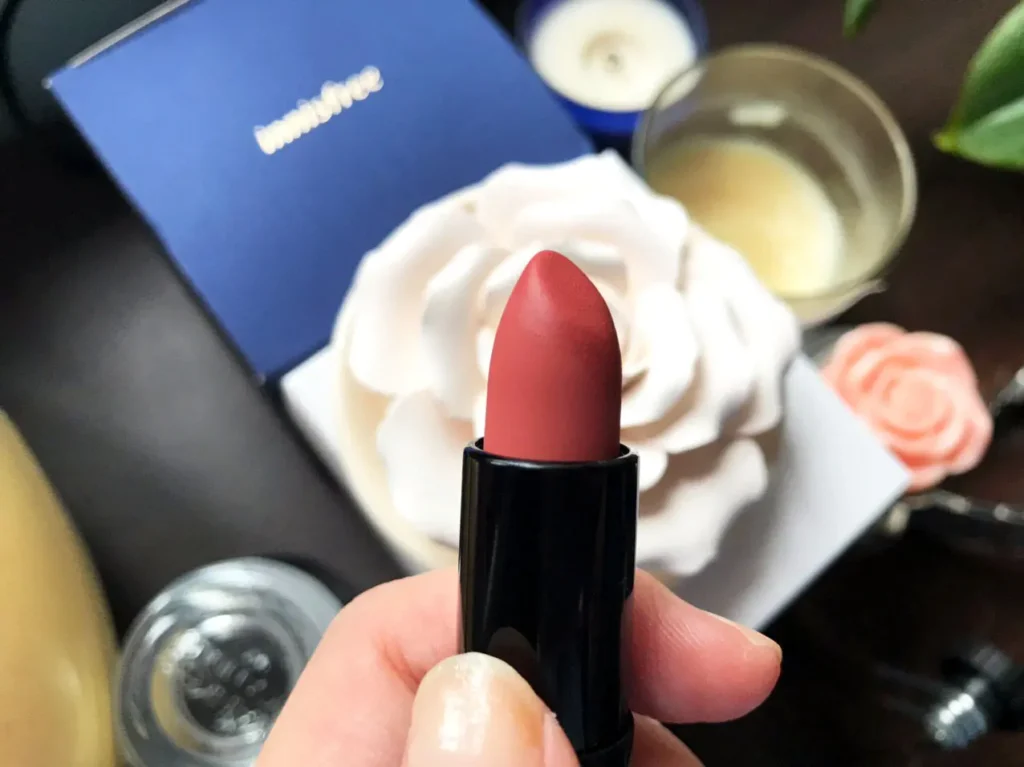 LAKA Smooth Matte Lipstick Review