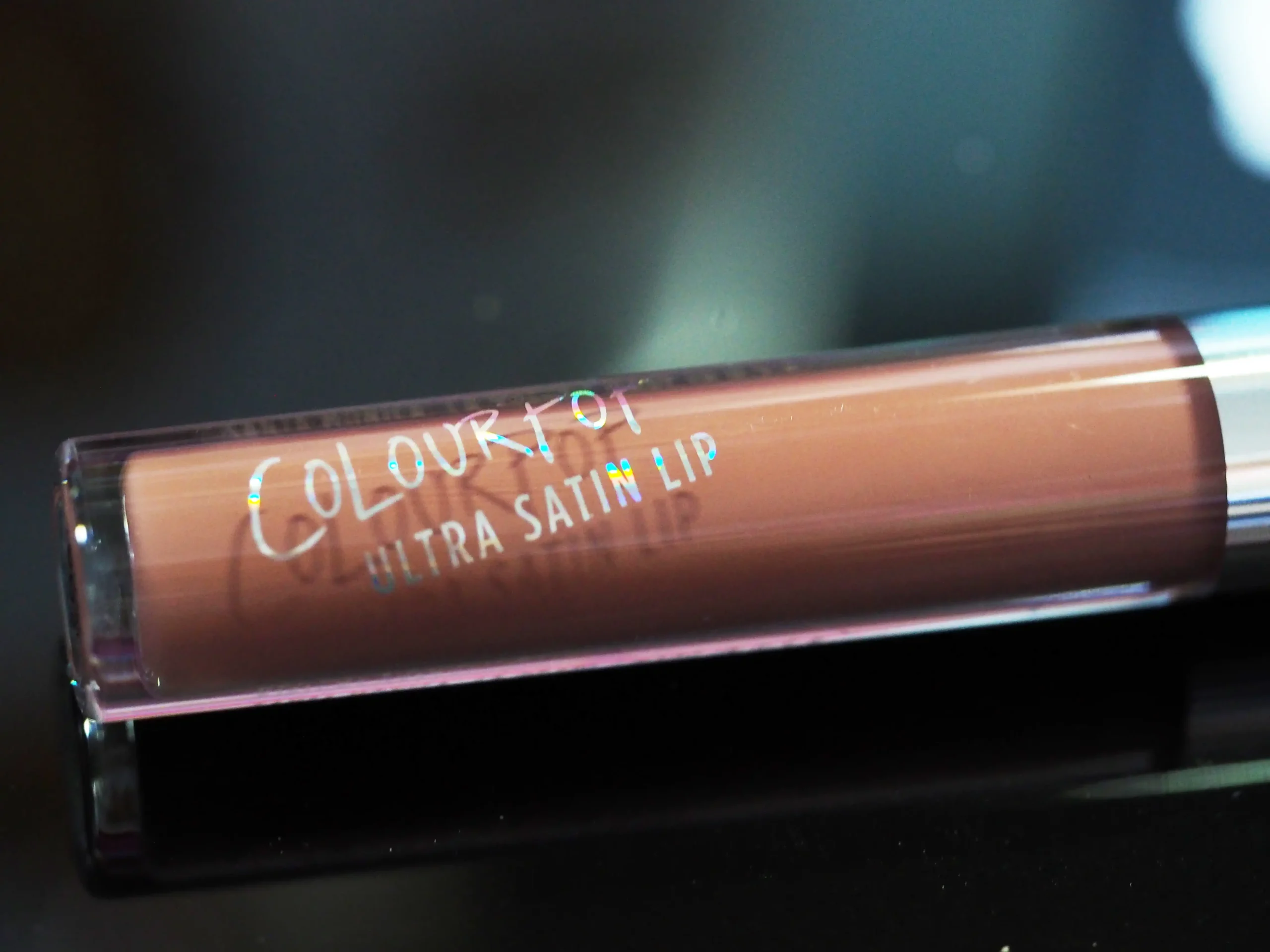 [REVIEW] Colourpop Ultra Satin Lip