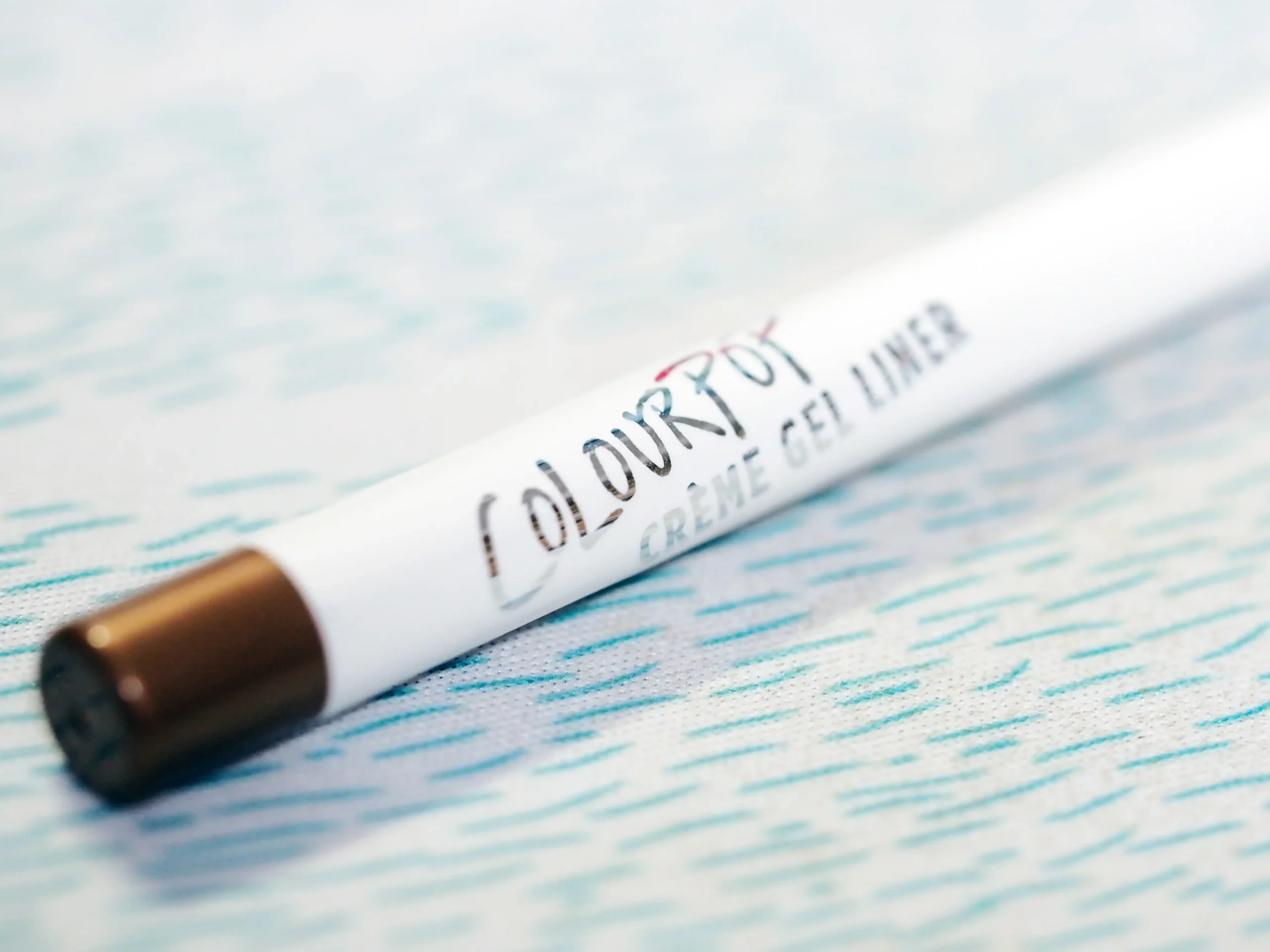 [REVIEW] Colourpop Crème Gel Liner